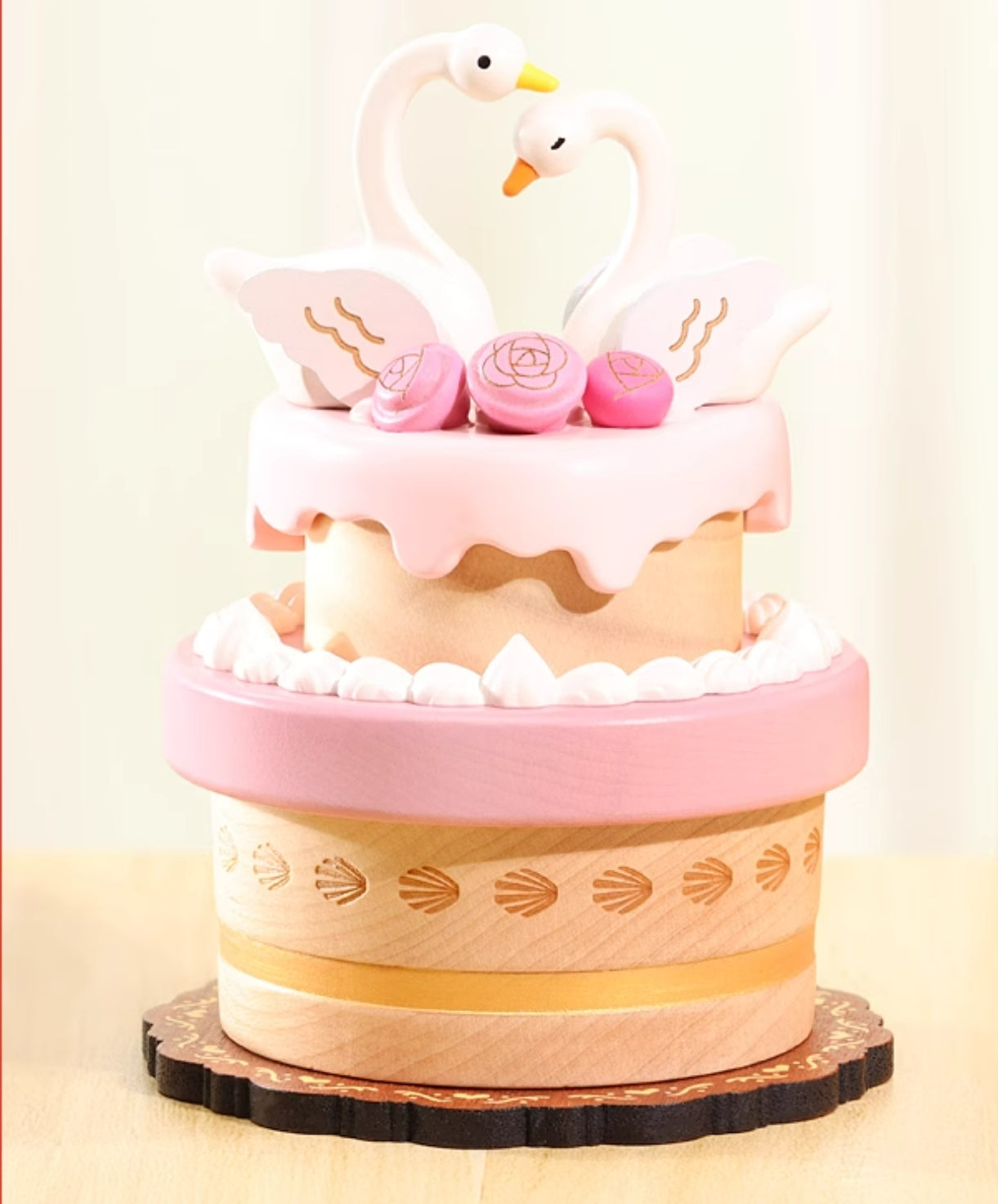 Swan Lake Love Cake Music Box